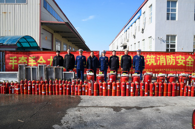 哈爾濱市消防救援支隊(duì)開展消防產(chǎn)品專項(xiàng)整治行動及現(xiàn)場銷毀活動